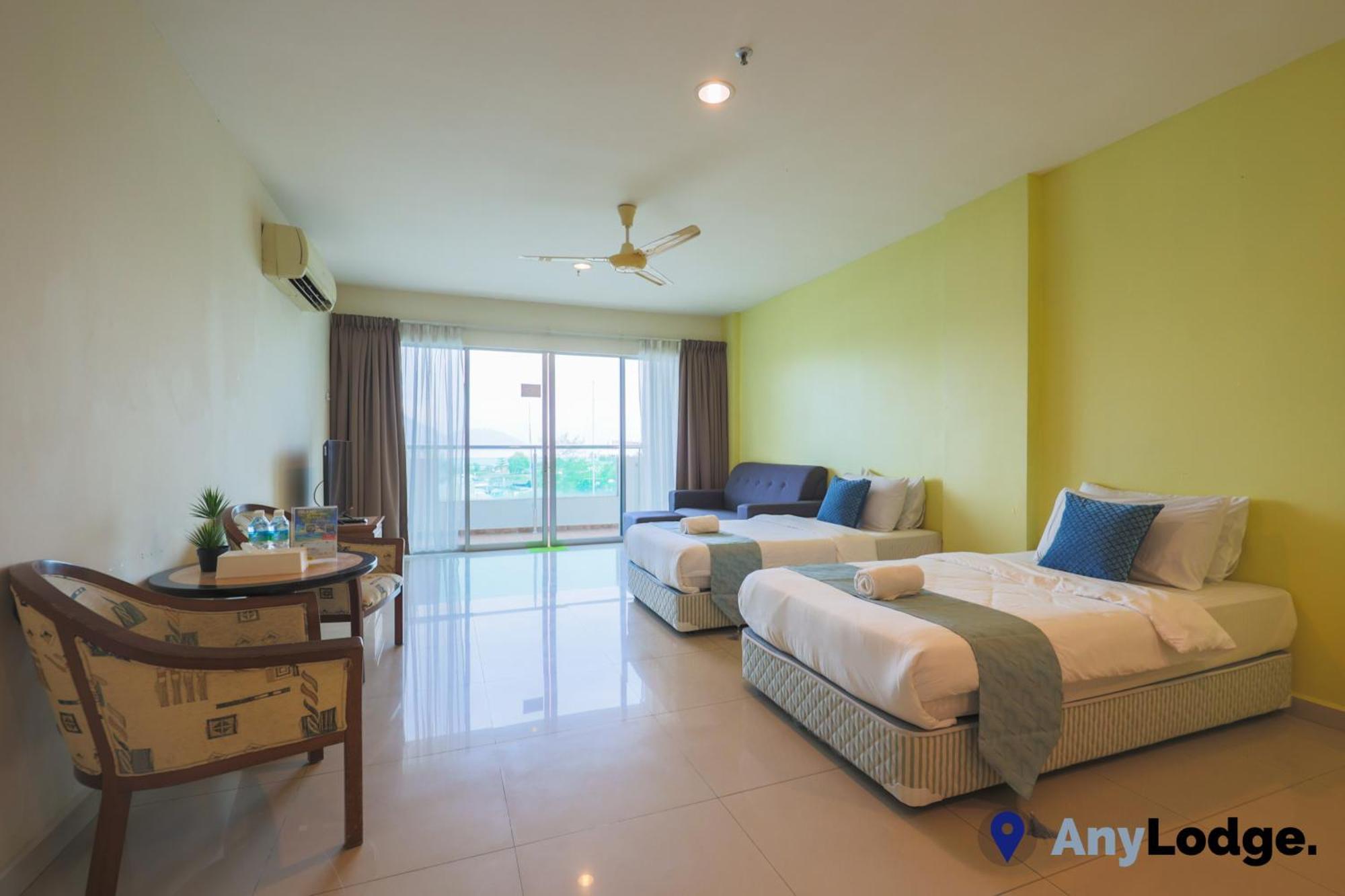 Anylodge Waterfront Marina Island Pangkor Lumut Room photo
